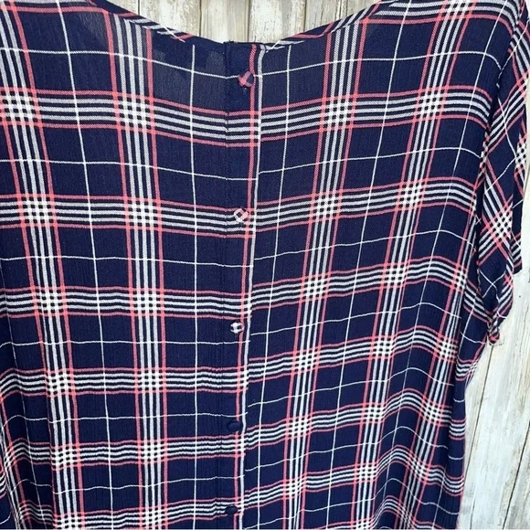 Torrid Harper Georgette Plaid Blouse 1X Blue Red Flutter Sleeve Flow Lightweight - Picture 6 of 7